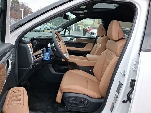 New 2026 Hyundai Santa Fe Calligraphy w/ Tow & Go Package AWD/4WD image 5