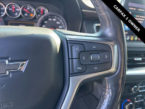 Used 2021 Chevrolet Tahoe Z71 w/ Z71 Signature Package image 9