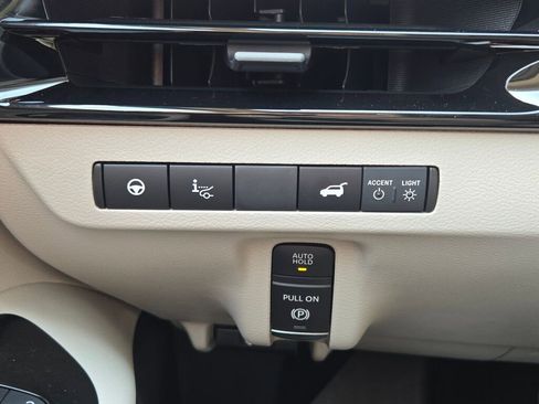 New 2026 Nissan Murano Platinum AWD/4WD image 25