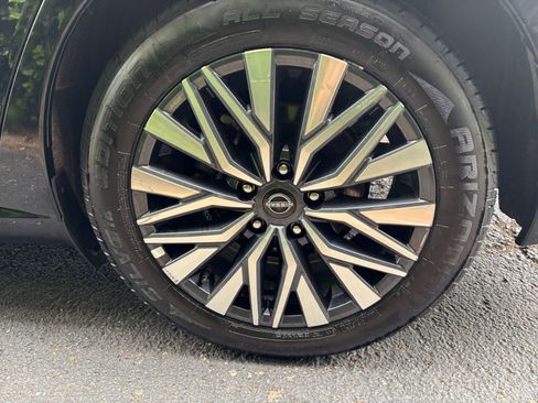 Used 2025 Nissan Altima 2.5 SV image 30