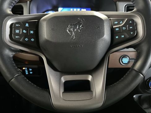 Used 2024 Ford Bronco Outer Banks w/ Sasquatch Package image 15