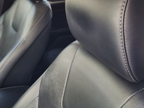 Used 2019 Ford Fusion Titanium FWD image 16