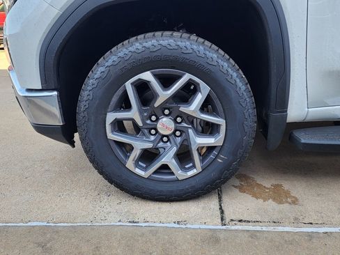 New 2026 GMC Sierra 1500 SLT w/ SLT Premium Plus Package image 52