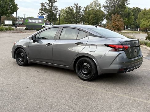 Used 2020 Nissan Versa S image 13