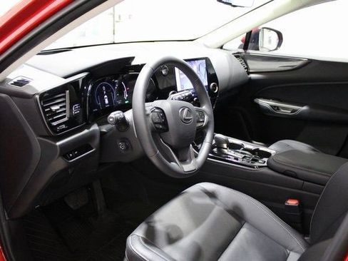 Used 2023 Lexus NX 350h 350h Premium image 3