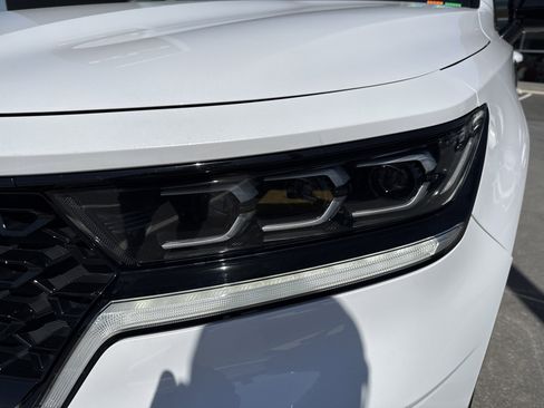 Certified 2023 Kia Sorento SX AWD/4WD image 10