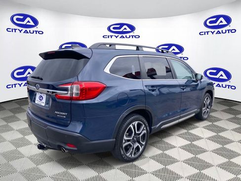 Used 2023 Subaru Ascent Limited AWD/4WD image 3