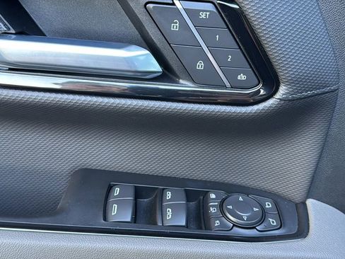 Used 2026 Chevrolet Silverado 2500 ZR2 w/ LPO, Dark Essentials Package image 21