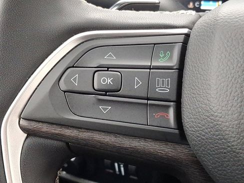 Certified 2024 Jeep Grand Cherokee L Limited image 20