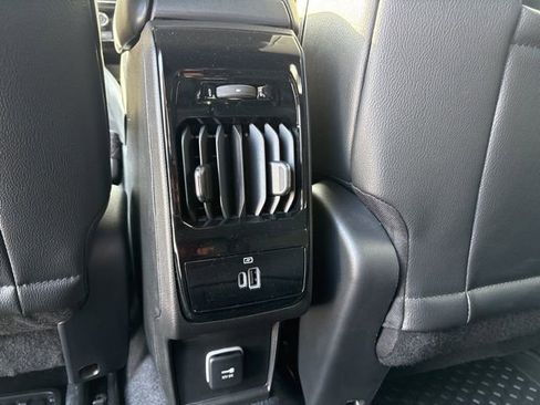 New 2026 Jeep Compass Latitude AWD/4WD image 16