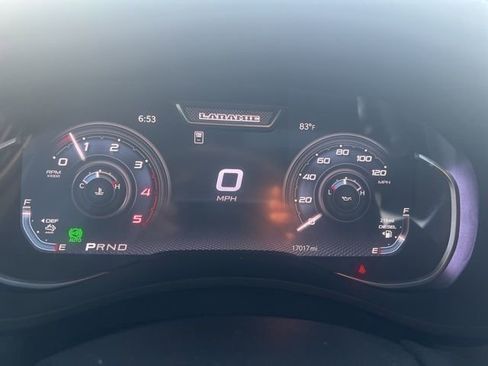Used 2025 RAM 2500 Laramie AWD/4WD image 33