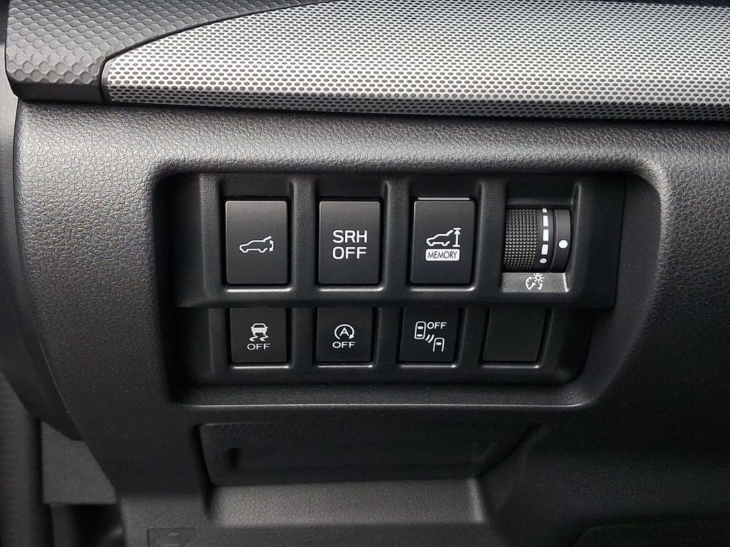 Used 2020 Subaru Forester Limited AWD/4WD image 29