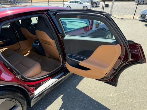 Used 2023 Lucid Air Touring AWD/4WD image 38