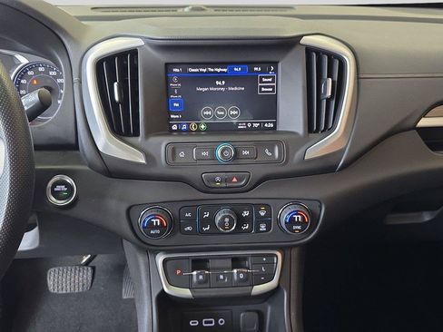 Used 2024 GMC Terrain SLE w/ Driver Convenience Package AWD/4WD image 21