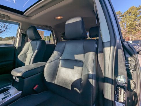 Used 2021 Toyota 4Runner Limited image 9