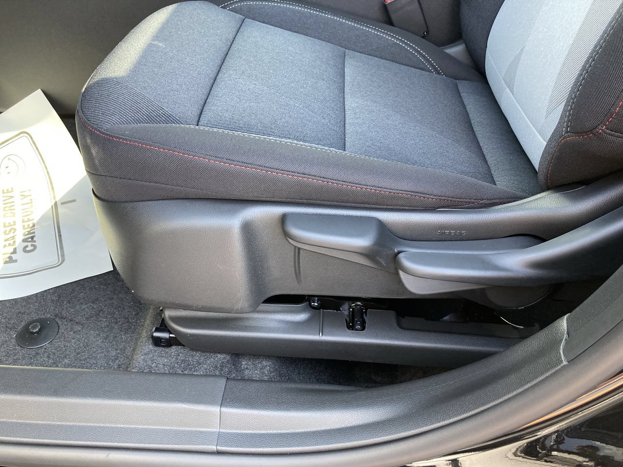New 2026 Chevrolet Trax RS w/ Sunroof Package FWD image 26
