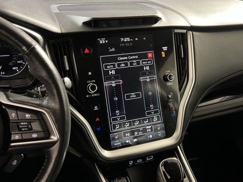 Used 2023 Subaru Outback Limited image 19