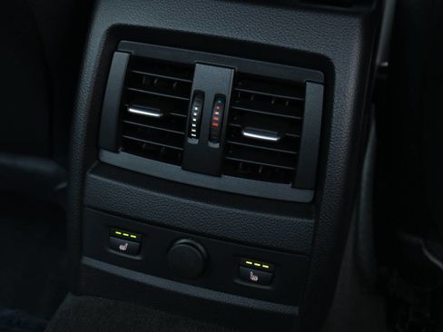 Used 2014 BMW 335i xDrive 335i xDrive AWD 4dr Sedan image 29