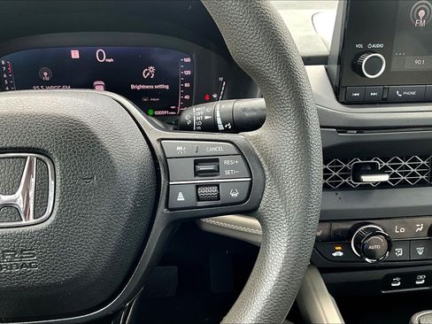 Used 2024 Honda Accord EX image 21