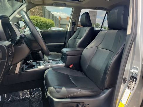 Used 2021 Toyota 4Runner Limited AWD/4WD image 19