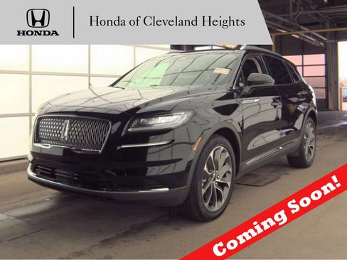 Used 2023 Lincoln Nautilus Reserve AWD/4WD image 1