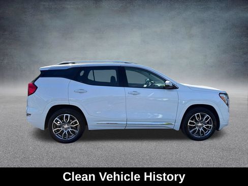 Used 2023 GMC Terrain Denali AWD/4WD image 7