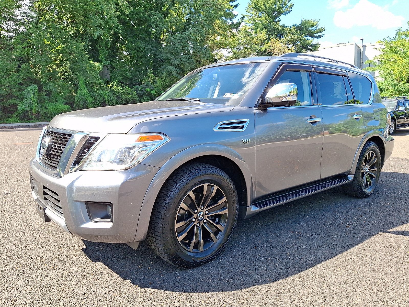 Used 2017 Nissan Armada Platinum AWD/4WD image 3