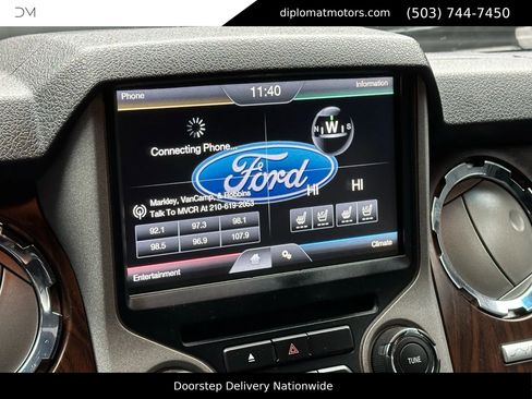 Used 2016 Ford F250 Lariat w/ Lariat Interior Package image 29