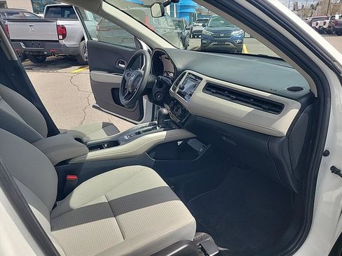 Used 2021 Honda HR-V LX image 23