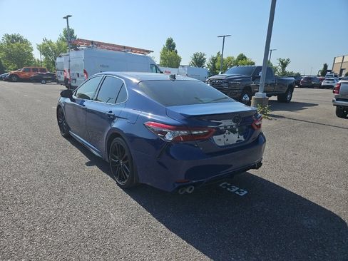 Used 2023 Toyota Camry XSE FWD image 5