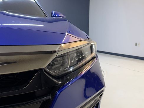 Used 2020 Honda Accord Sport image 10
