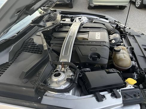 Used 2018 Ford Mustang GT Premium RWD image 37