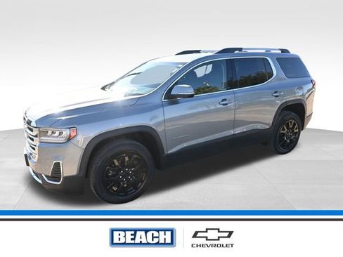 Used 2023 GMC Acadia SLE w/ Driver Convenience Package image 1
