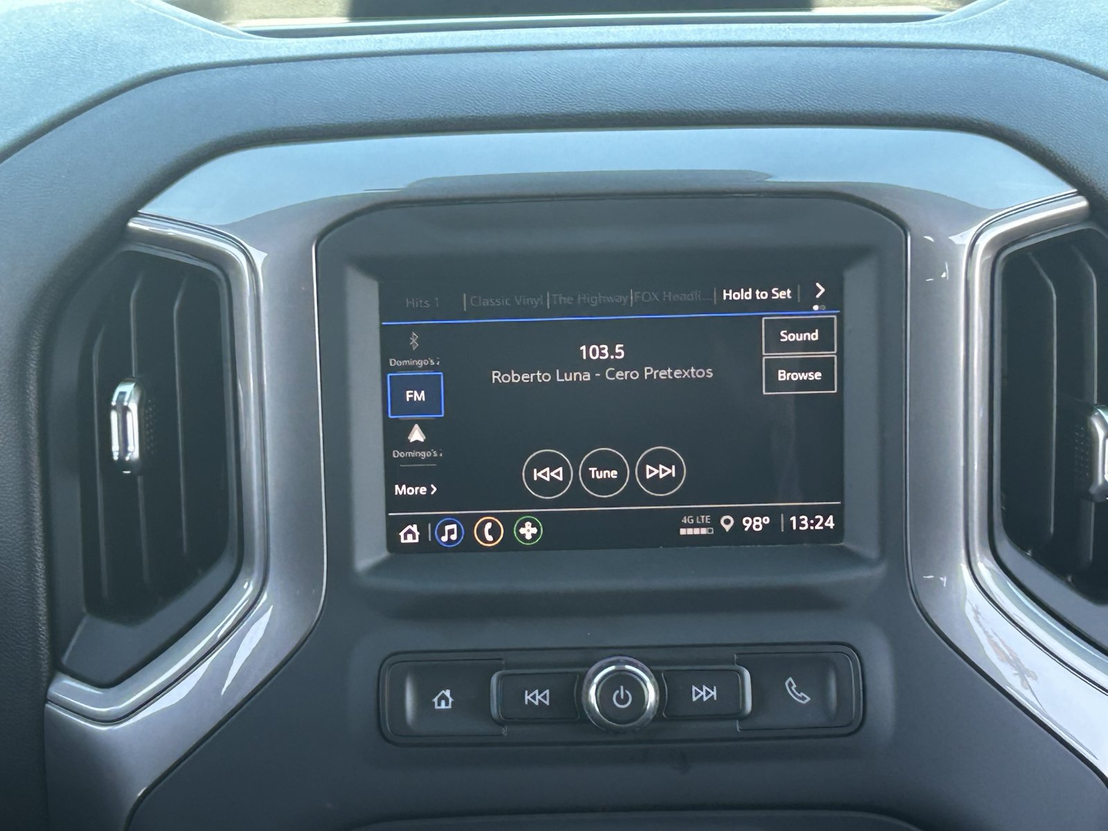 Certified 2022 Chevrolet Silverado 1500 Custom RWD image 18