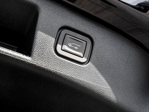 New 2026 Chevrolet Blazer EV LT image 20