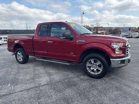 Used 2017 Ford F150 XLT w/ Equipment Group 302A Luxury image 7
