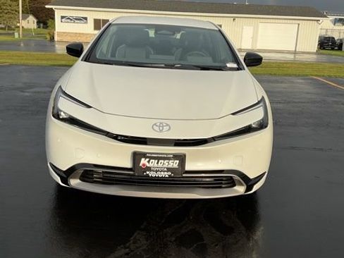New 2026 Toyota Prius XLE image 2