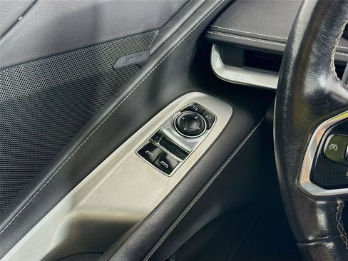 Used 2023 Chevrolet Corvette Stingray Coupe image 12