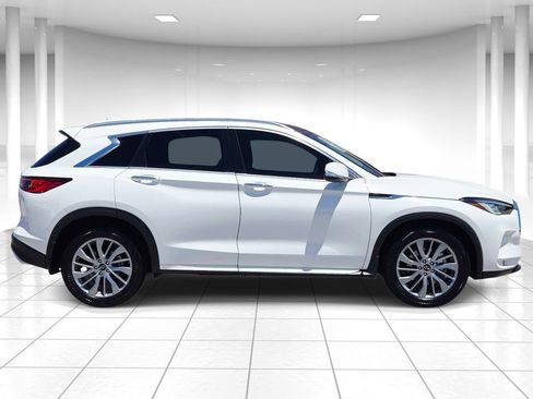Used 2024 INFINITI QX50 Luxe AWD/4WD image 2