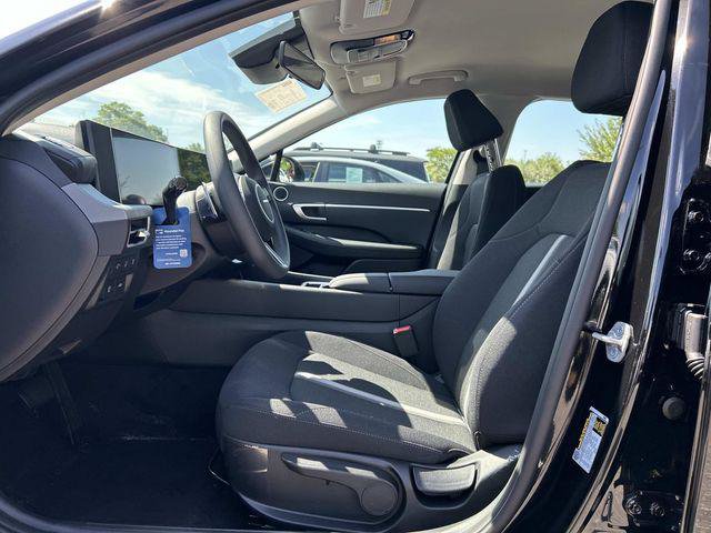 New 2026 Hyundai Sonata Blue FWD image 7