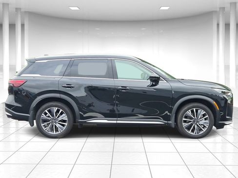 Used 2026 INFINITI QX60 Luxe w/ Cargo Package FWD image 2