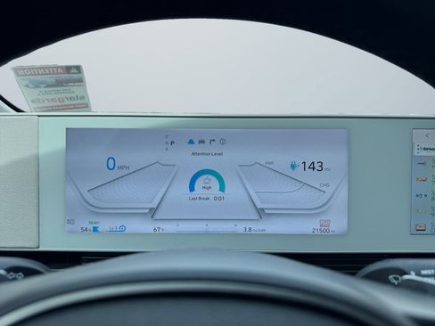 Used 2024 Hyundai Ioniq 5 SE RWD image 12