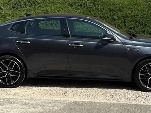 Used 2020 Kia Optima SE FWD image 5