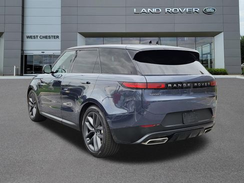 New 2026 Land Rover Range Rover Sport SE AWD/4WD image 3