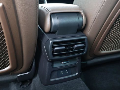 Used 2023 Chrysler 300 Touring L w/ Popular Equipment Group image 42