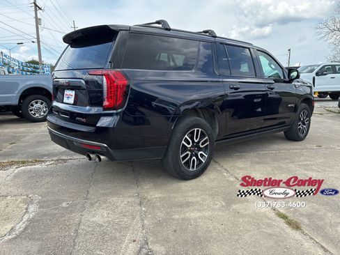 Used 2023 GMC Yukon XL AT4 w/ AT4 Premium Plus Package image 20