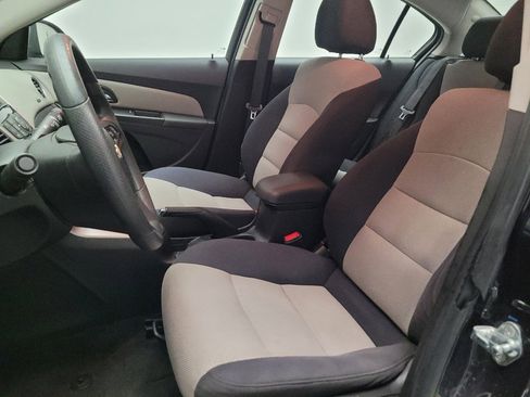 Used 2016 Chevrolet Cruze LS image 17