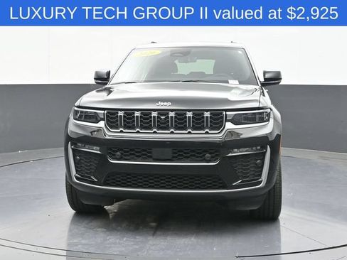 Used 2026 Jeep Grand Cherokee Limited w/ Luxury Tech Group II AWD/4WD image 2