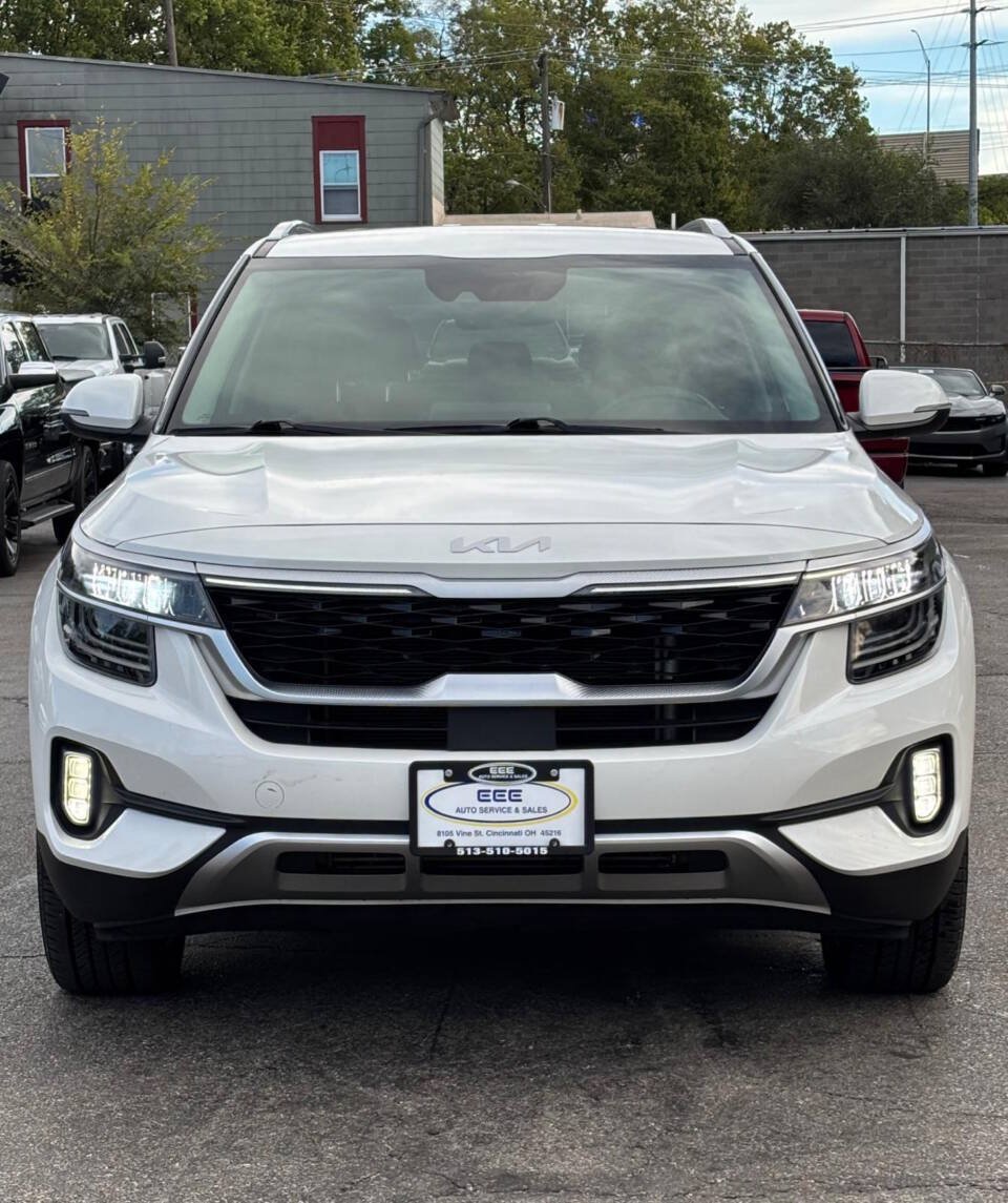 Used 2022 Kia Seltos SX AWD/4WD image 3