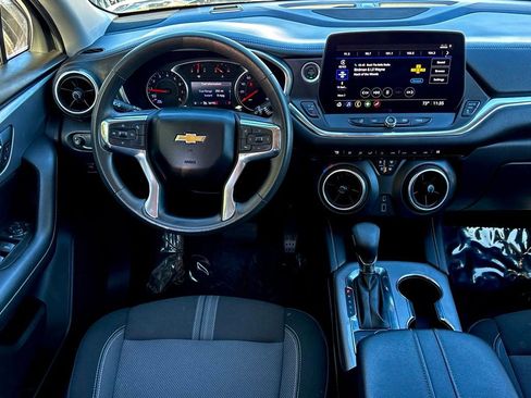 Used 2023 Chevrolet Blazer LT image 10